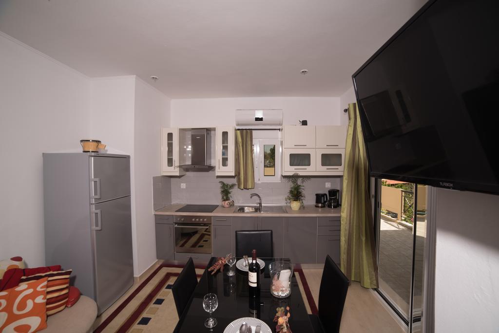 Bodikos Villas & Apartments Пицидия Экстерьер фото