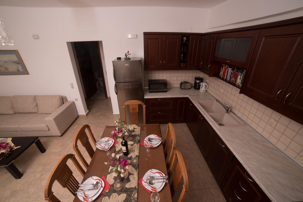 Bodikos Villas & Apartments Пицидия Экстерьер фото
