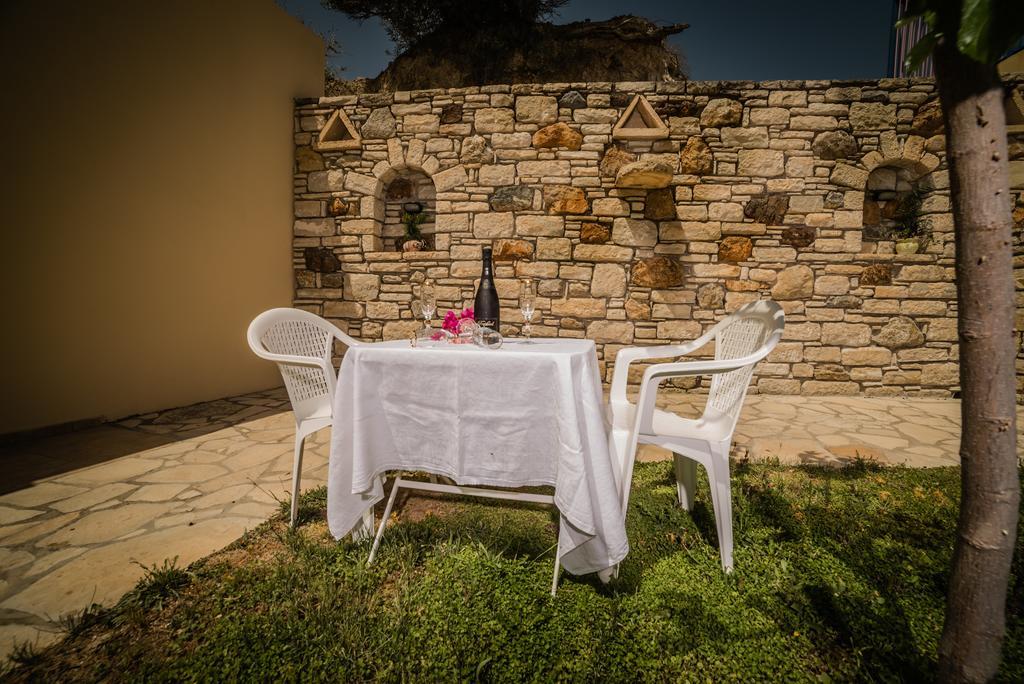 Bodikos Villas & Apartments Пицидия Экстерьер фото